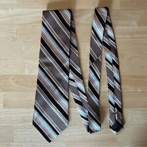 Guy Laroche 100% Silk Tie